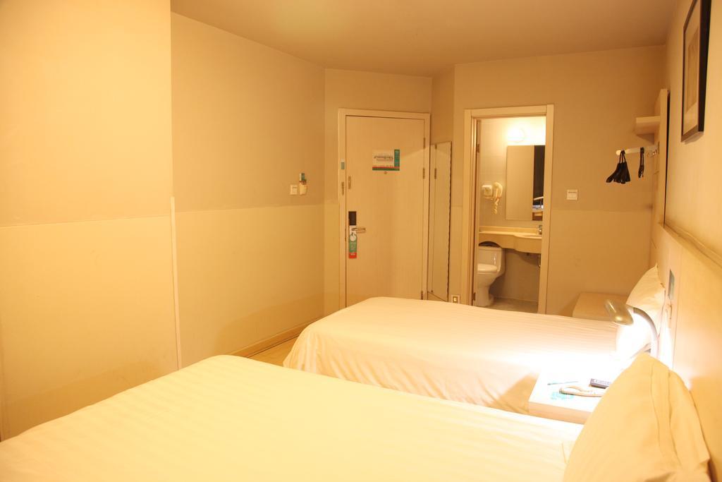 Jinjiang Inn - Beijing Houhai Екстериор снимка